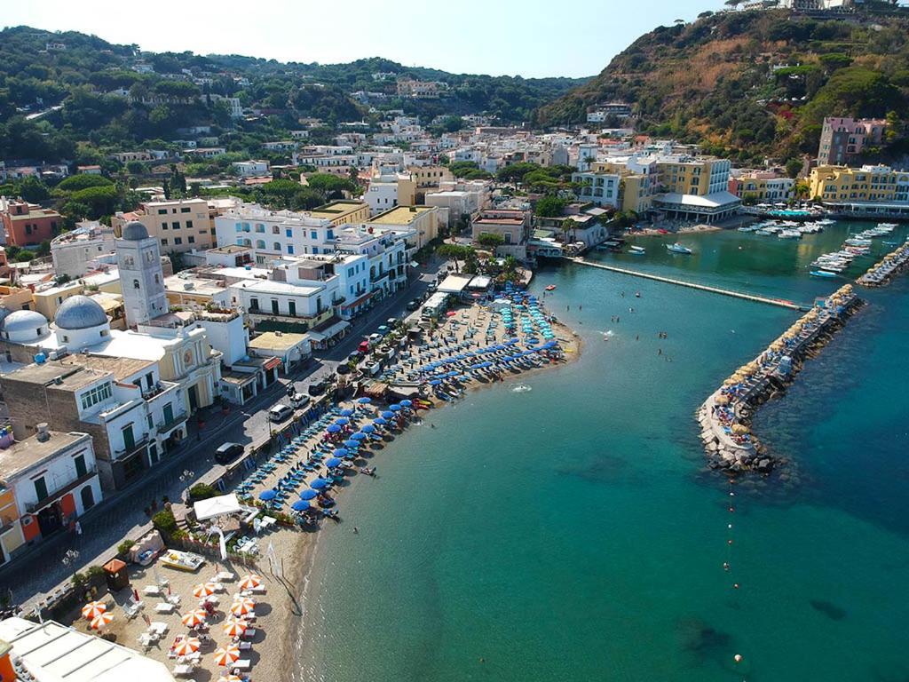 B&B Celestina Ischia Lacco Ameno  Exterior photo