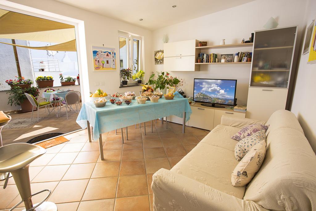 B&B Celestina Ischia Lacco Ameno  Exterior photo